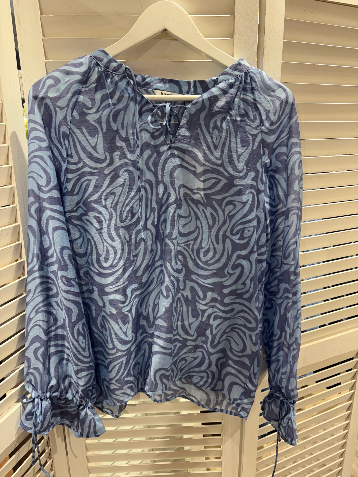Blouse byhini