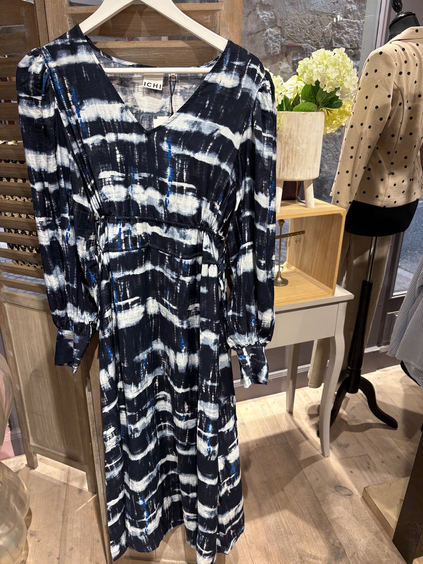 Robe ihvariel
