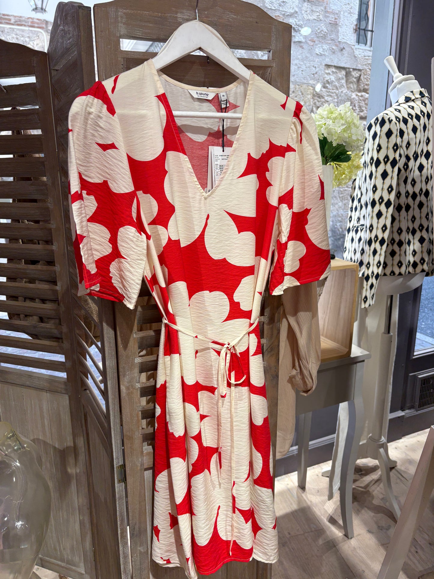 Robe byibine courte