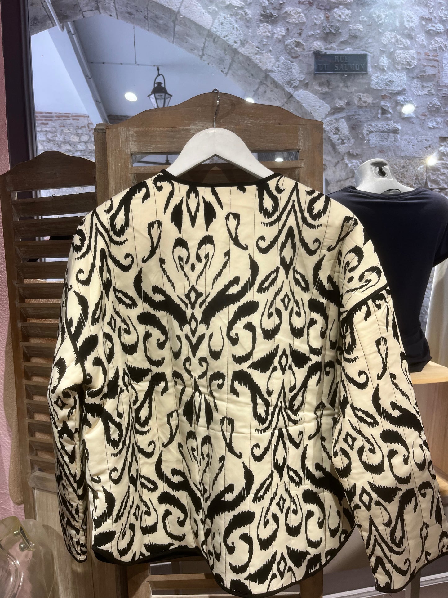 Veste bydelight