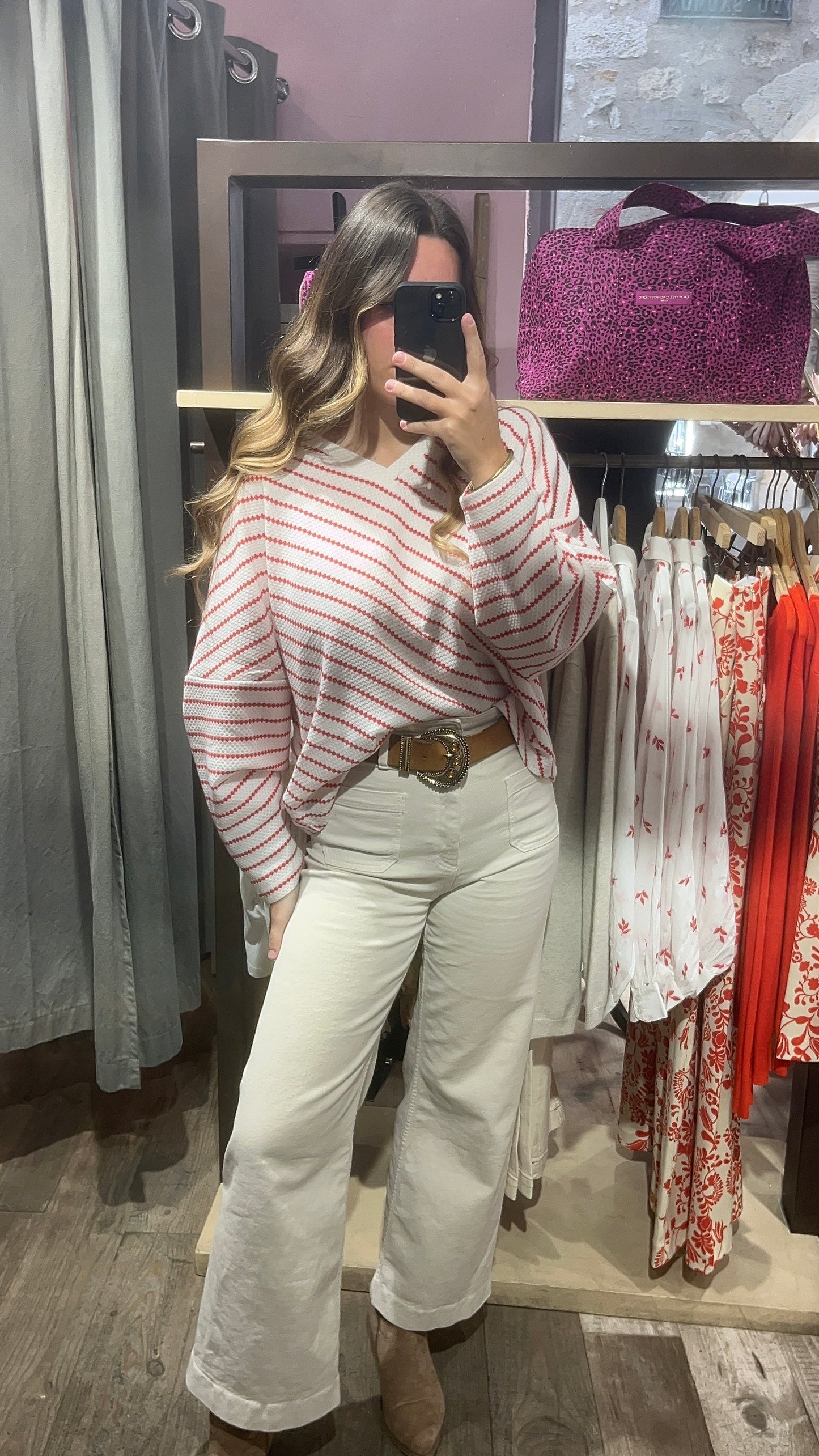 Pull V fin byruni