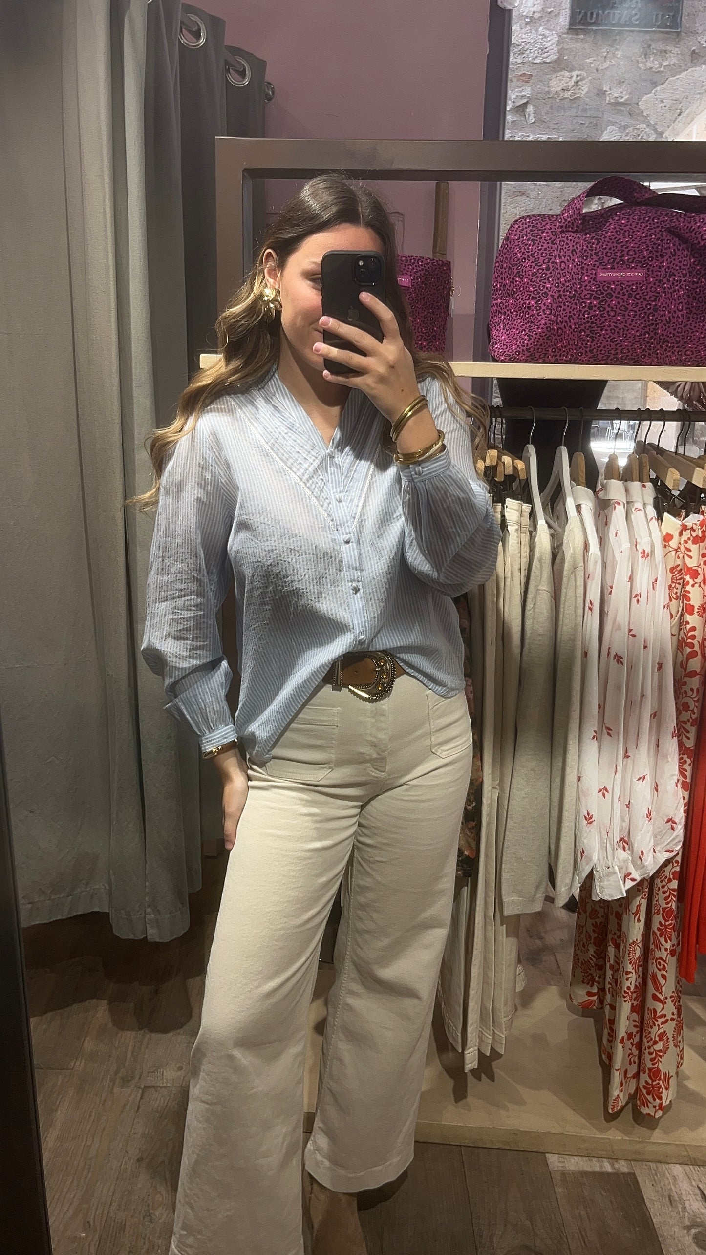 Blouse ihromancy