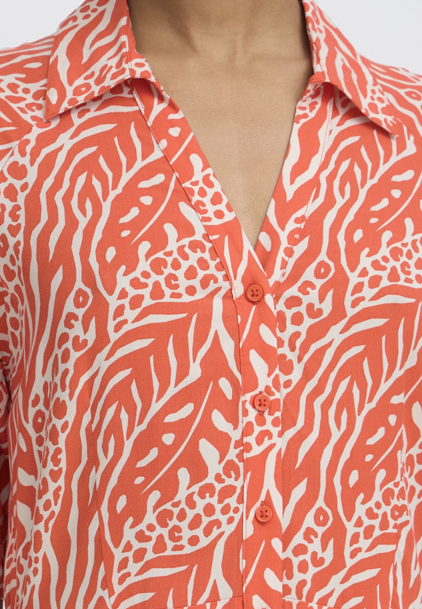 Robe 6 Bymmjoella Shirt