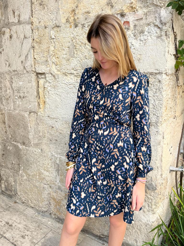 Robe Byjosa Vneck Reg - b.young