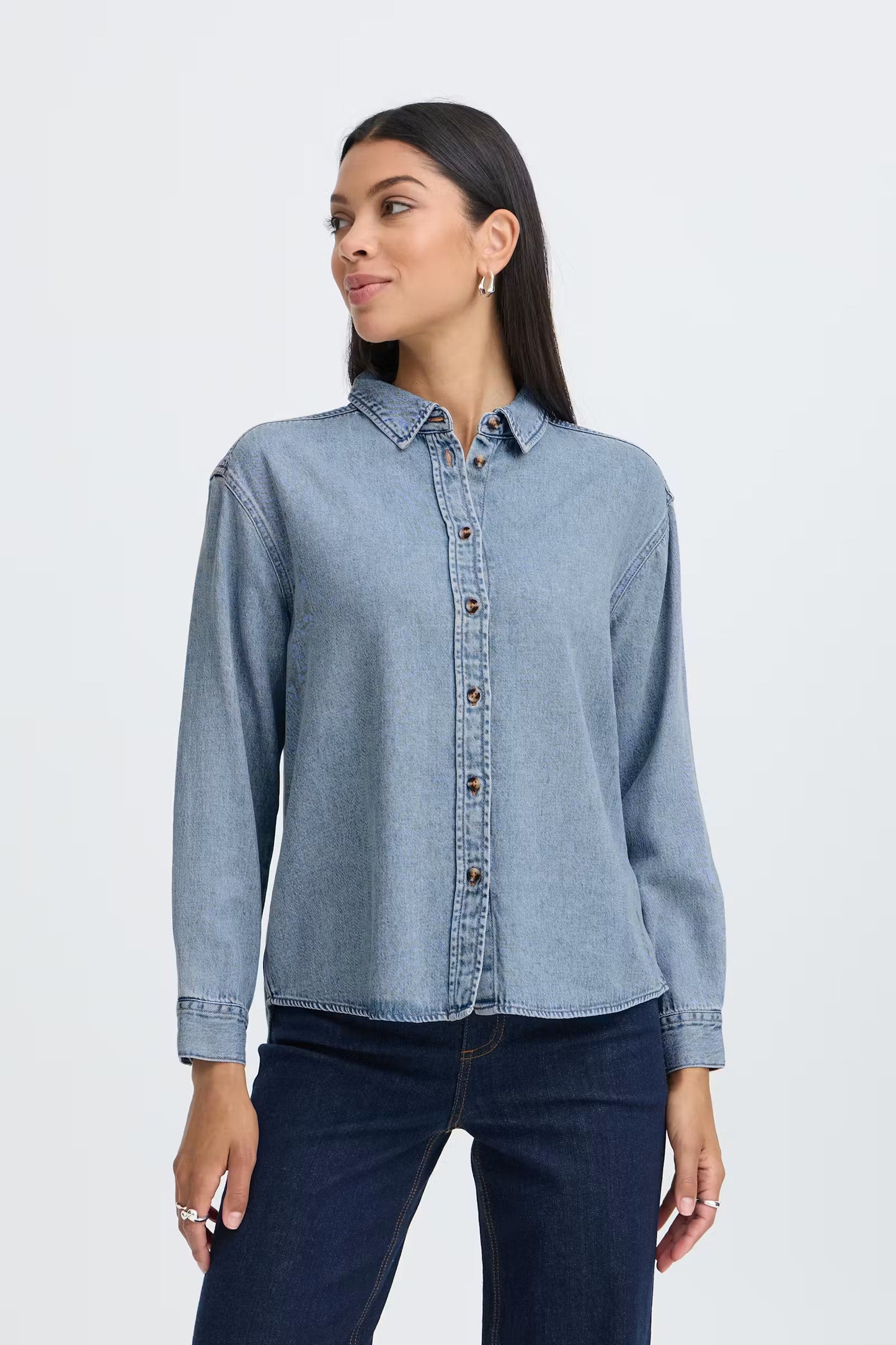 Chemise Bylevena