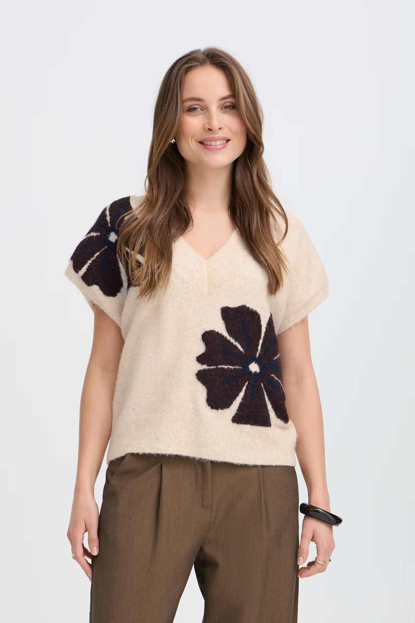 Pull V Byomea