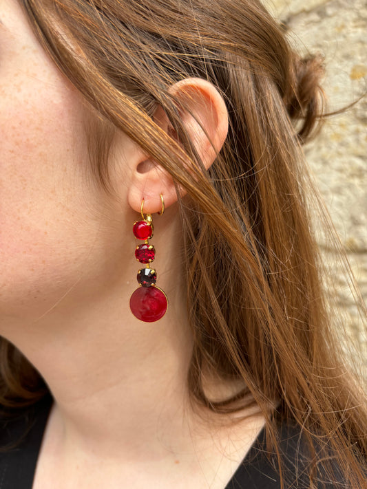 Boucles d'Oreilles Longues Rouge - Statu Quo