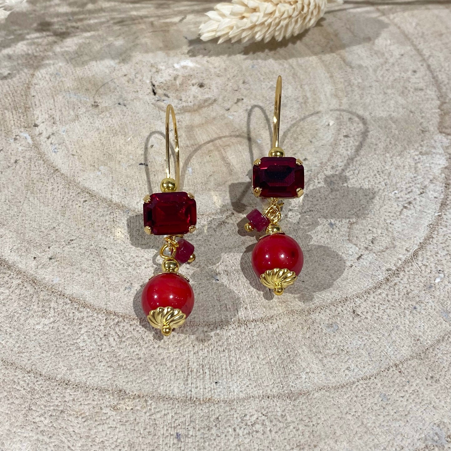 Boucles d'Oreilles Longues Rouge - Statu Quo