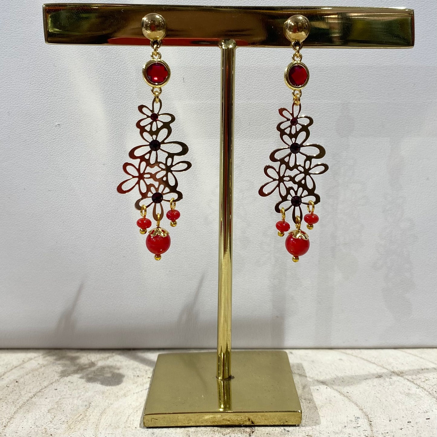 Boucles d'Oreilles Longues Rouge - Statu Quo