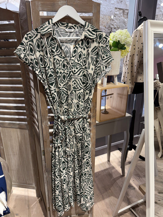 Robe 5 bymmjoella shirt