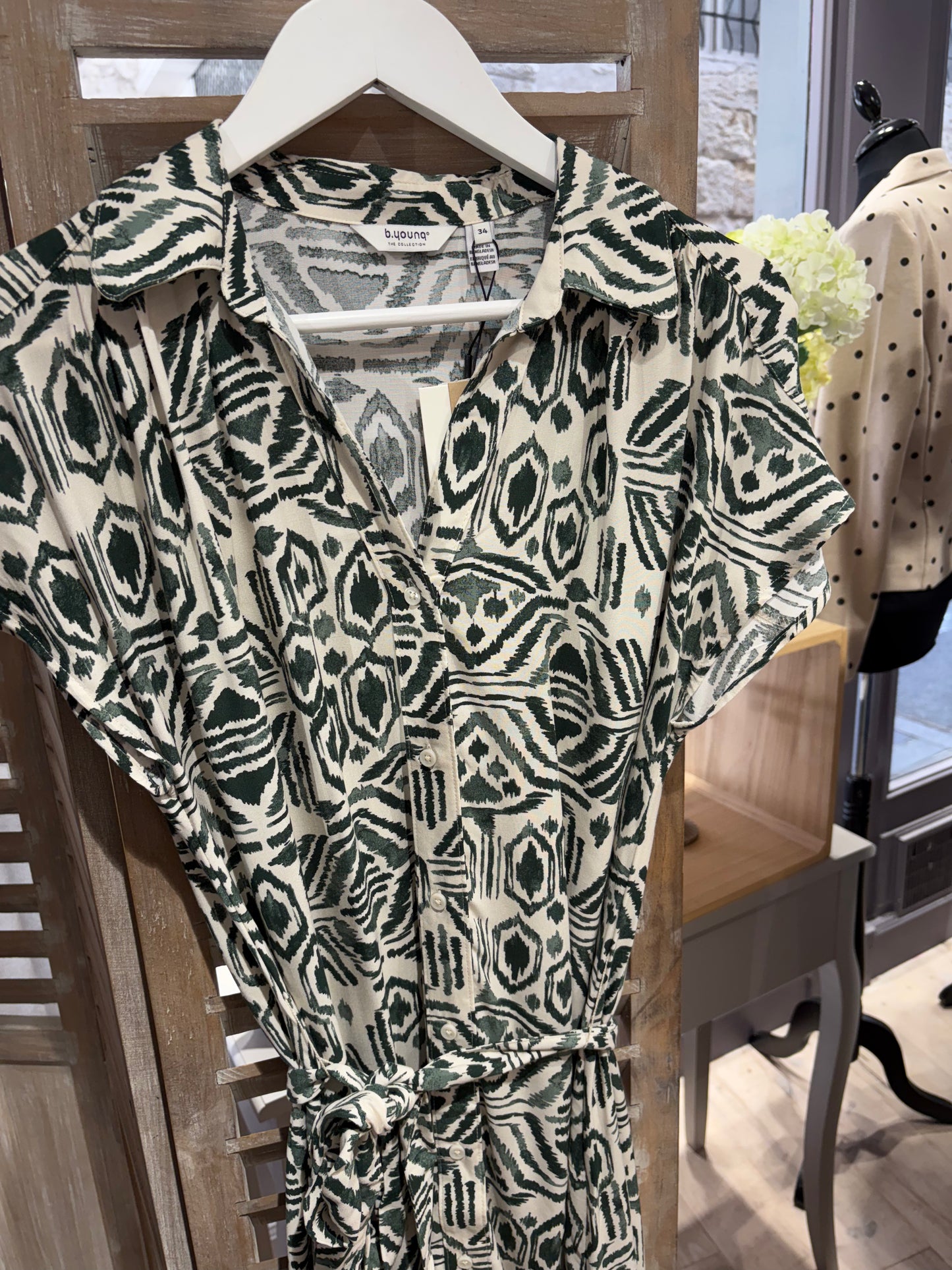 Robe 5 bymmjoella shirt