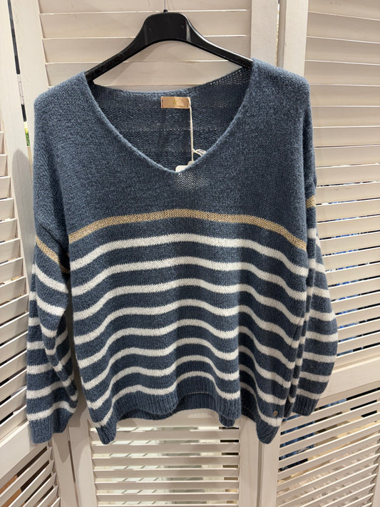 Pull V rayé