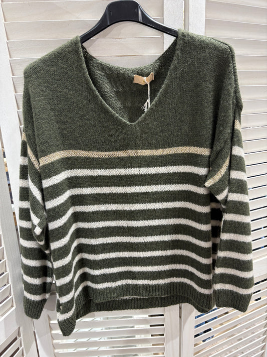 Pull V rayé