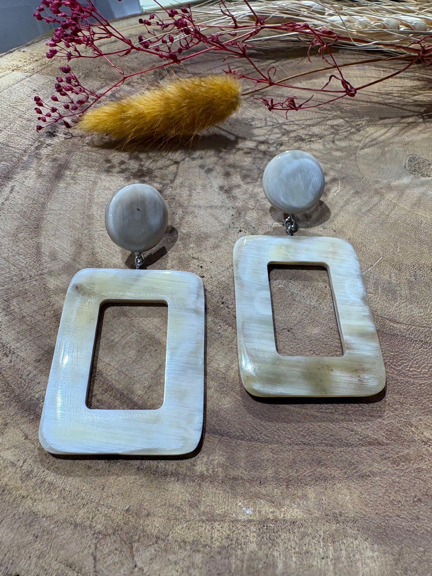 Boucle d'oreilles corne laquée rectangle - Soyang