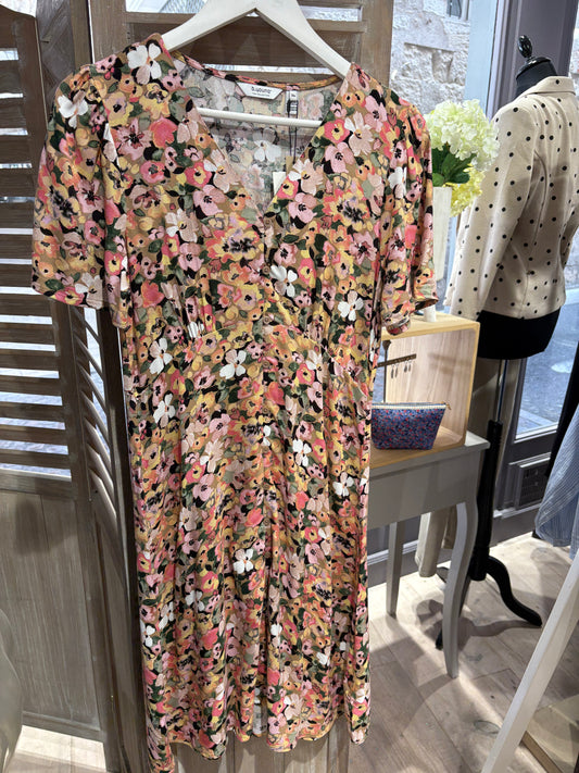 Robe 3 bymmjoella short vneck
