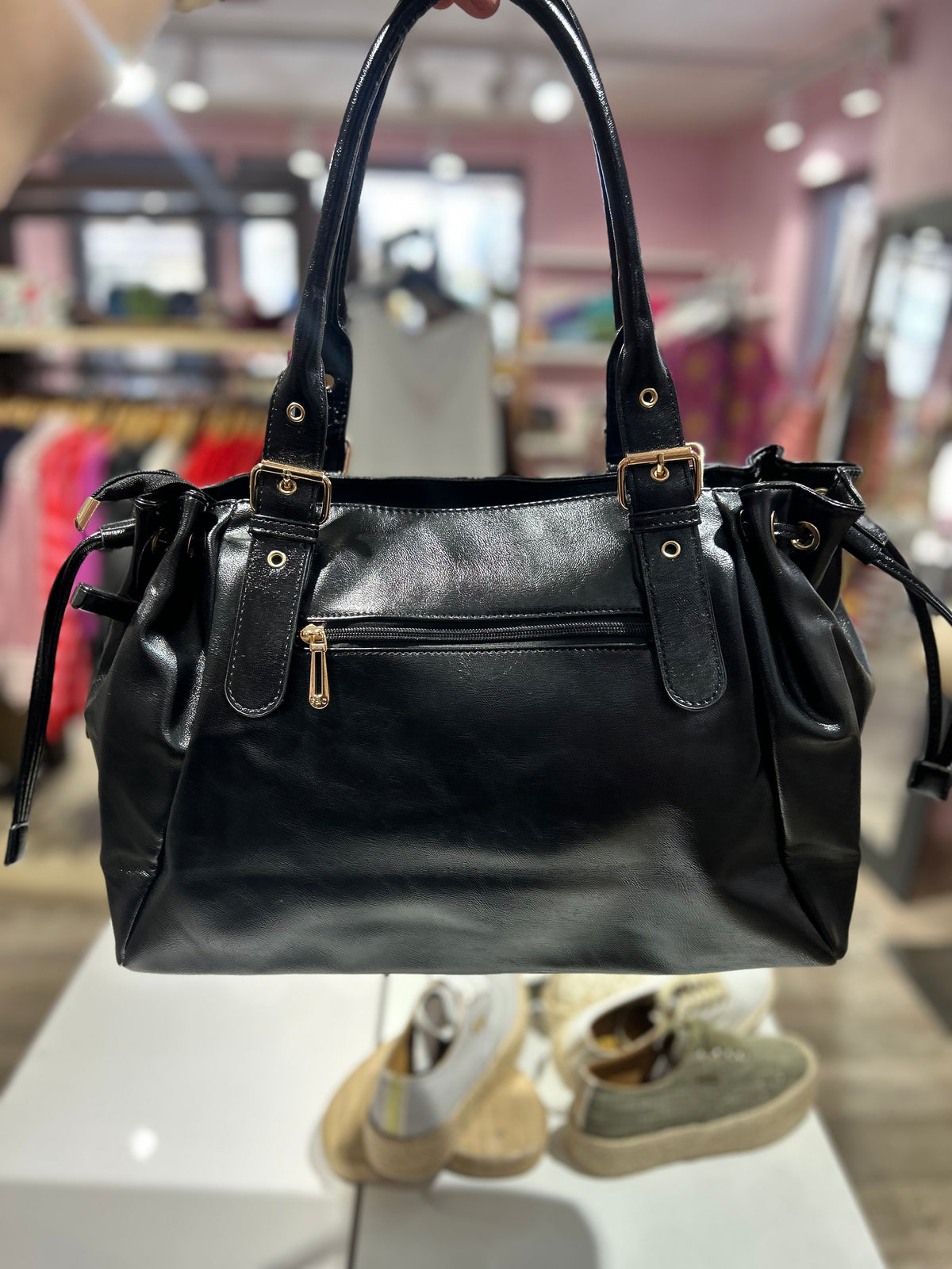 SAC À MAIN NOIR BRILLANT